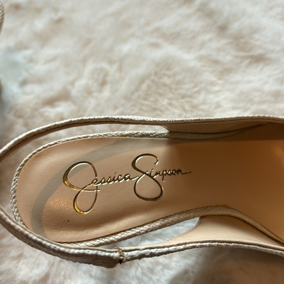 👠Jessica Simpson Pumps - Picture 9 of 10